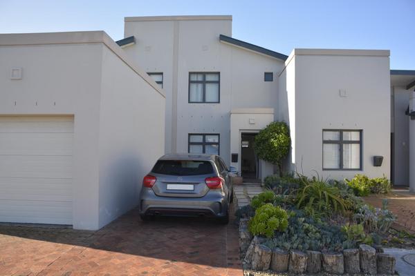 Property For Sale in Muizenberg, Cape Town