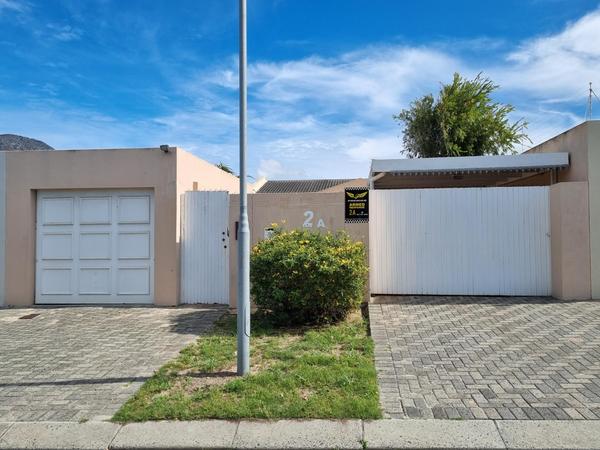 Property For Sale in Kirstenhof, Cape Town